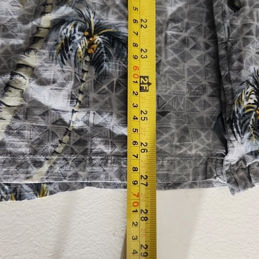 Newport Shirt Mens Size XL Blue Island Brand Butto Vintage Palmtree Hawaii
